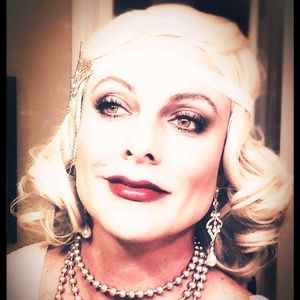 Meet your Posher, Beverly